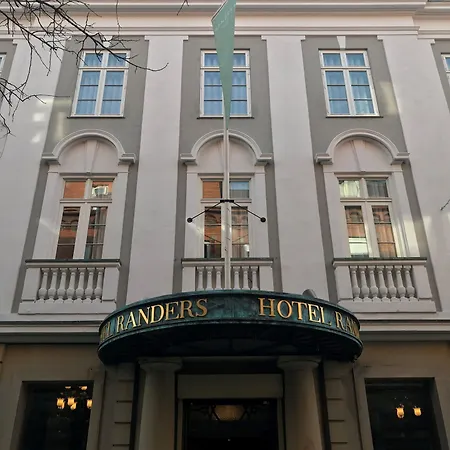 Hotel Randers فندق 4*