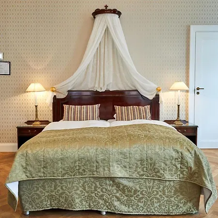 Hotel Randers فندق 4*