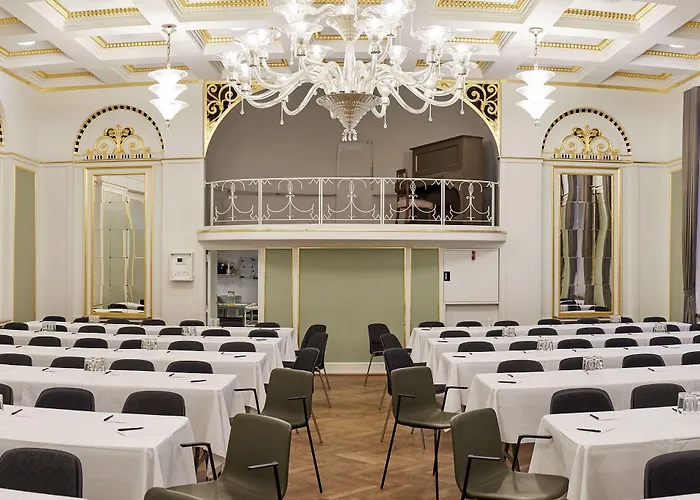 Hotel Hotel Randers 4*